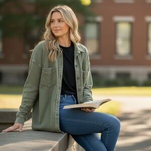 Jane & Delancey Long Sleeve Green Button Up Shirt